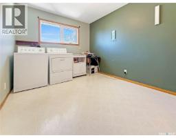 384 28th Street W, Prince Albert, SK S6V4S9 Photo 16