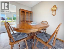 4pc Bathroom - 384 28th Street W, Prince Albert, SK S6V4S9 Photo 7