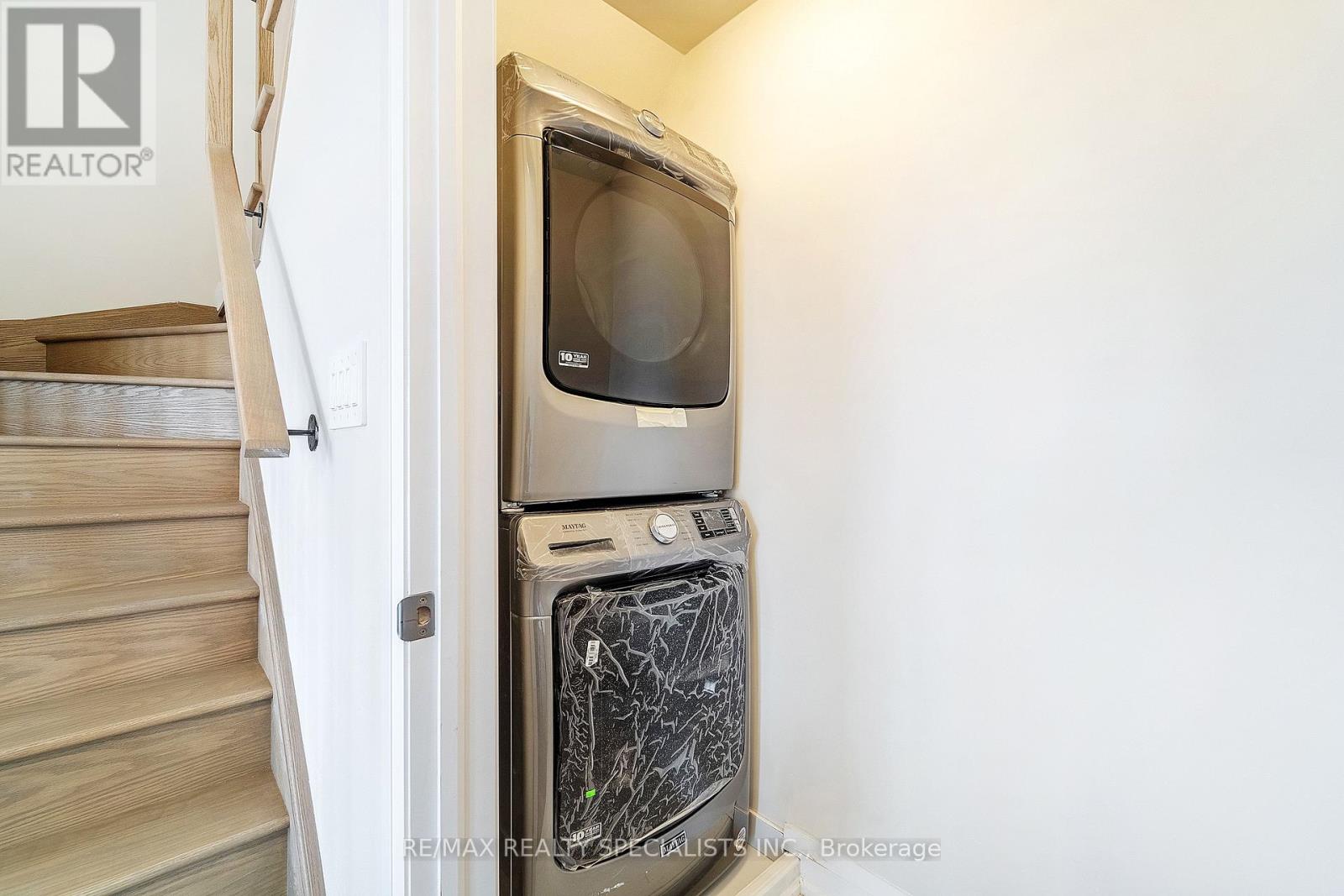 110 - 1577 ROSE WAY, Milton (CB Cobban) — photo 10