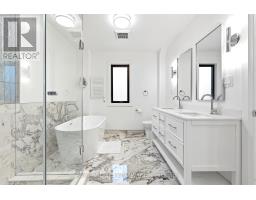 234 Pearson Avenue, Toronto, ON M6R1G7 Photo 16
