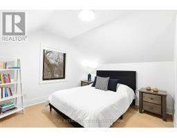 234 Pearson Avenue, Toronto, ON M6R1G7 Photo 25