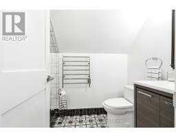 234 Pearson Avenue, Toronto, ON M6R1G7 Photo 36