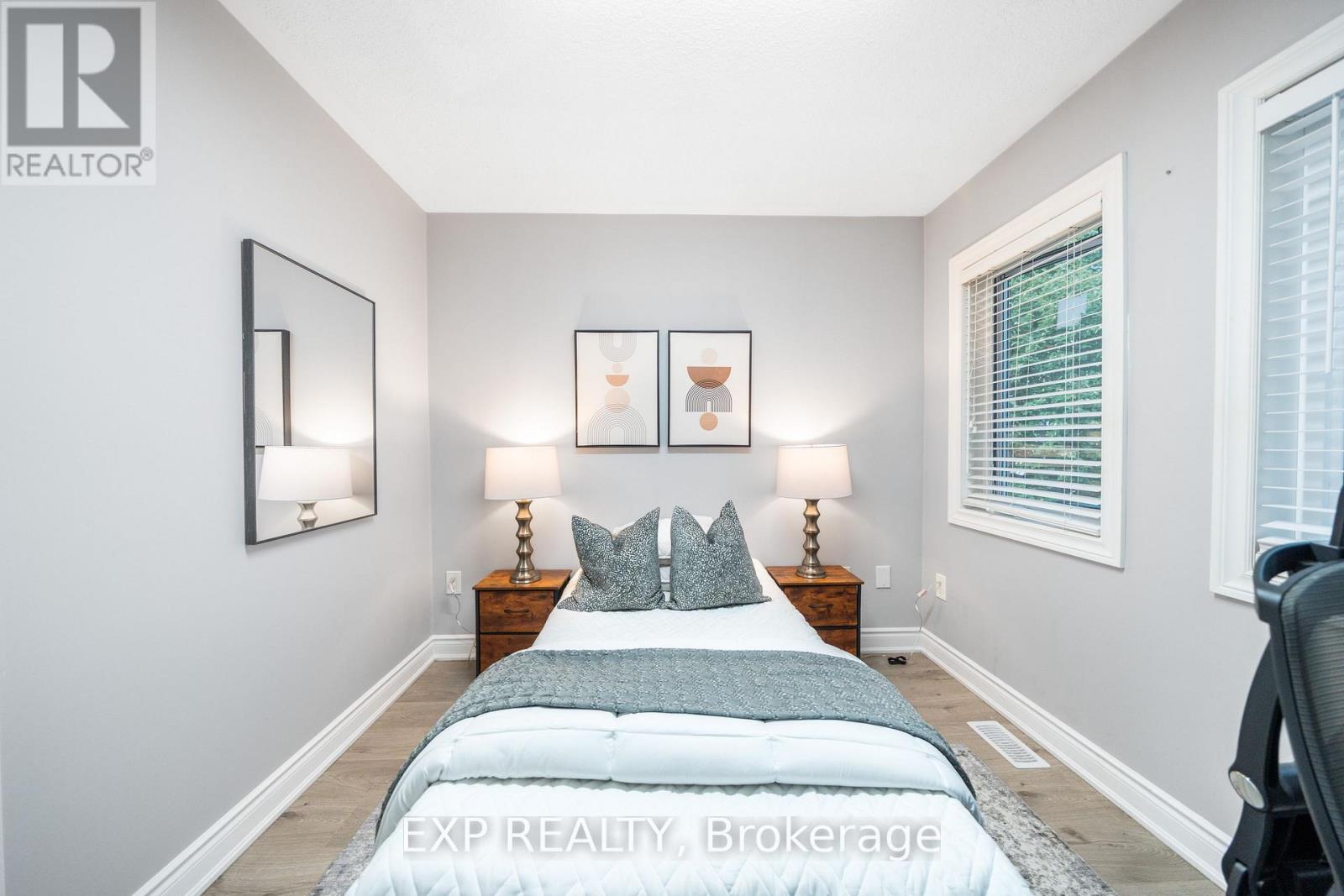 2276 FAIRMOUNT DRIVE - Image 31
