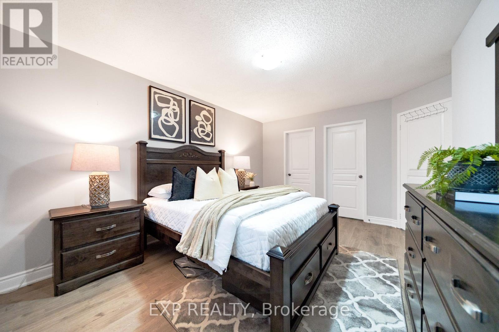 2276 FAIRMOUNT DRIVE - 36