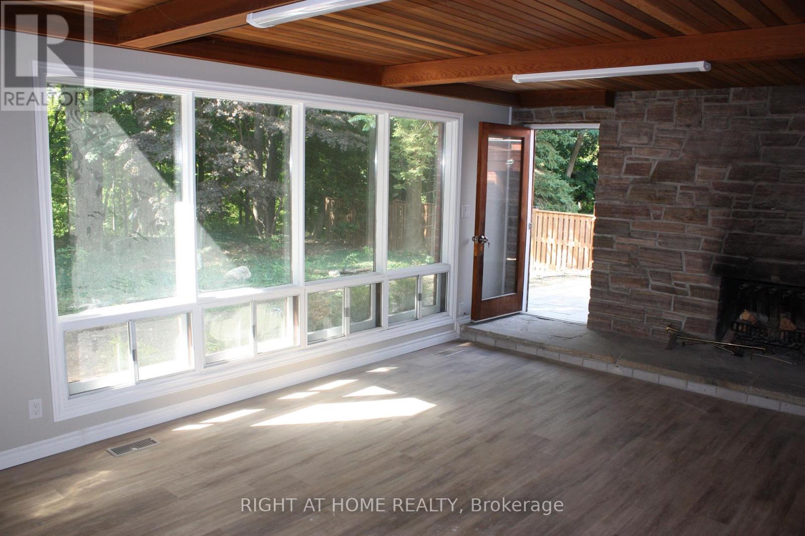 16 DUNNING CRESCENT, Toronto (Alderwood) — photo 3