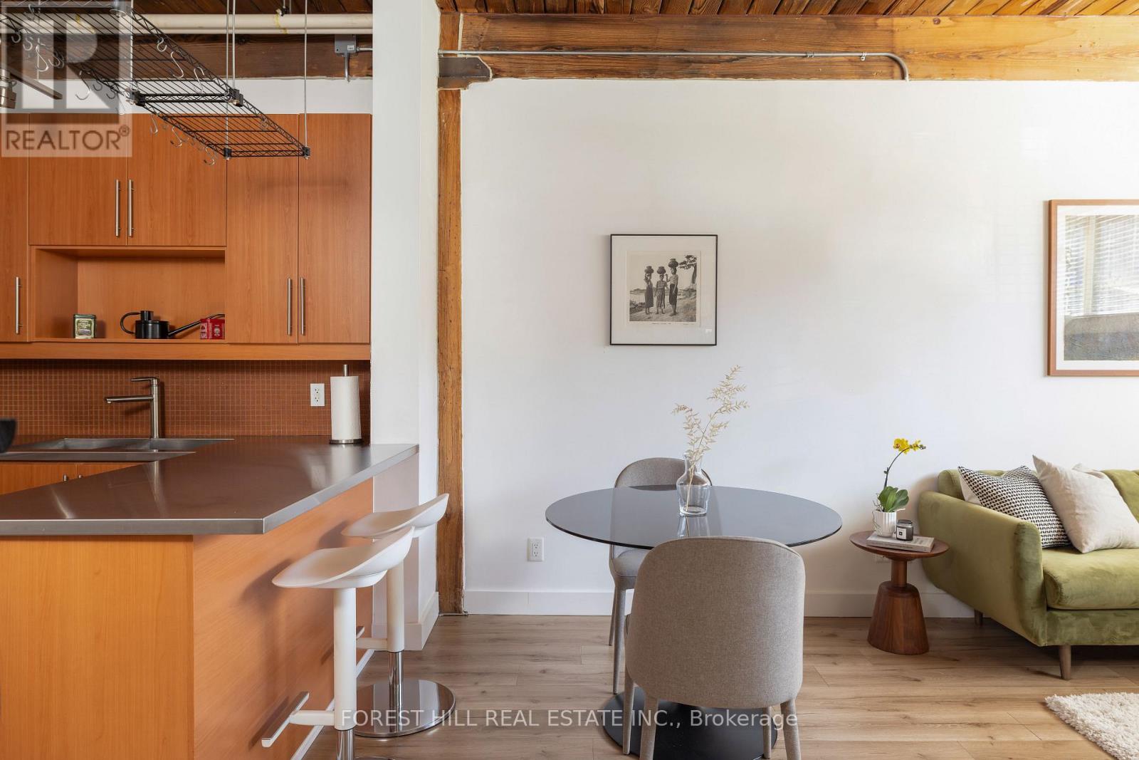 #105 2154 DUNDAS STREET W - 14