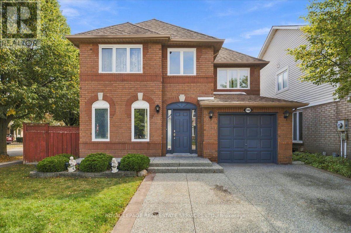 5180 OAKLEY DRIVE, Burlington (Orchard)