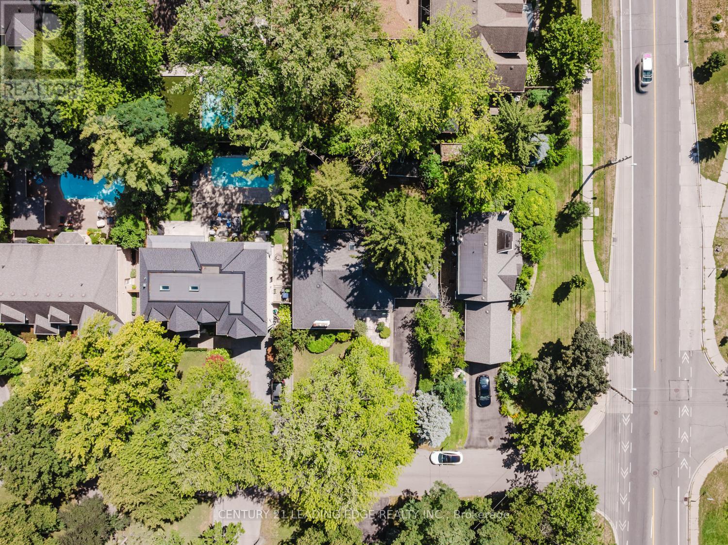 1 ROMNEY ROAD, Toronto (Edenbridge-Humber Valley) — photo 3