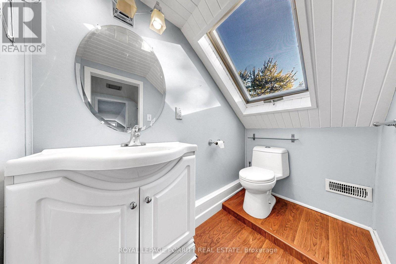 51 ARCADIAN CIRCLE - 19