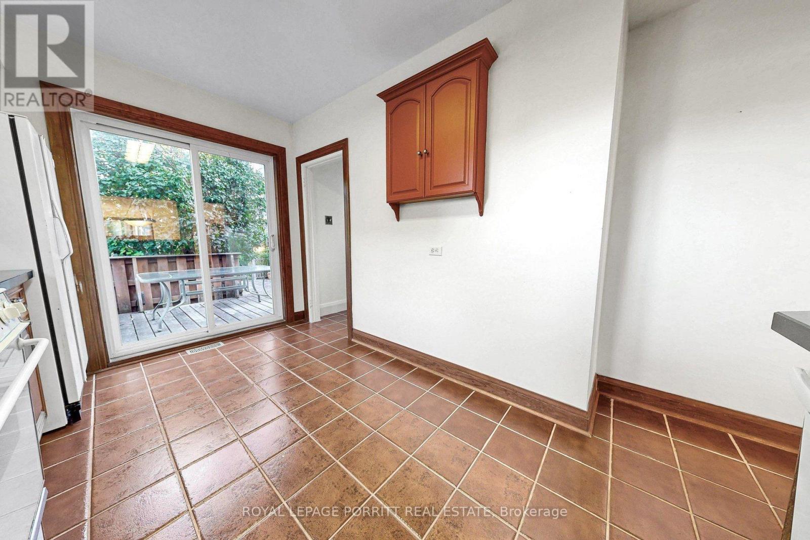 51 ARCADIAN CIRCLE, Toronto (Long Branch) — photo 9