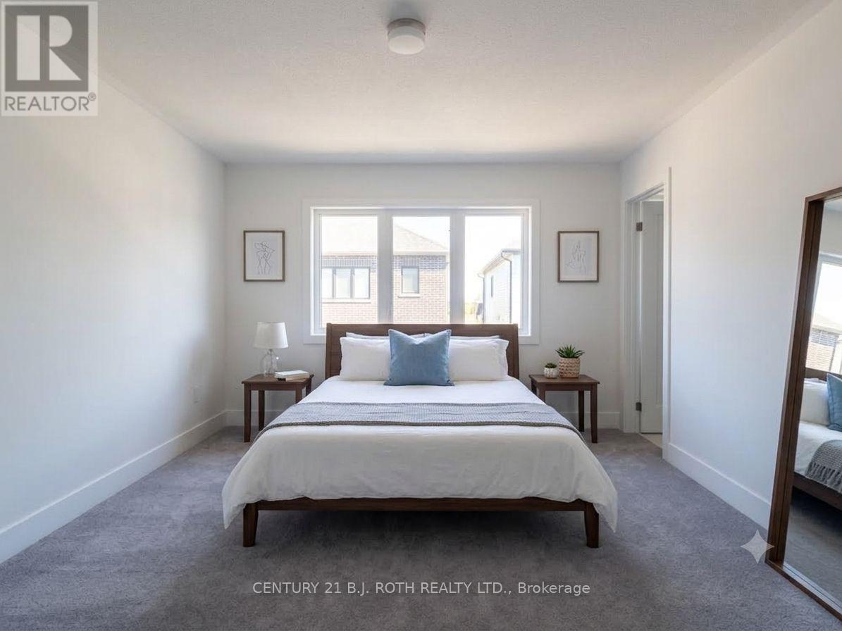 15 Milady Crescent — photo 20
