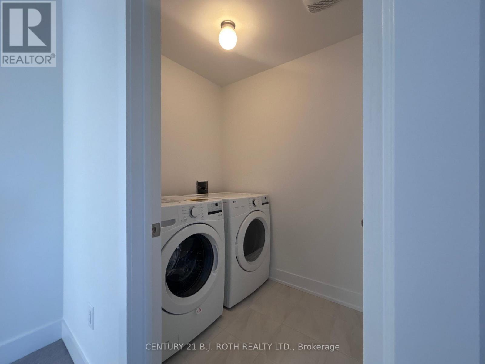 15 Milady Crescent — photo 22
