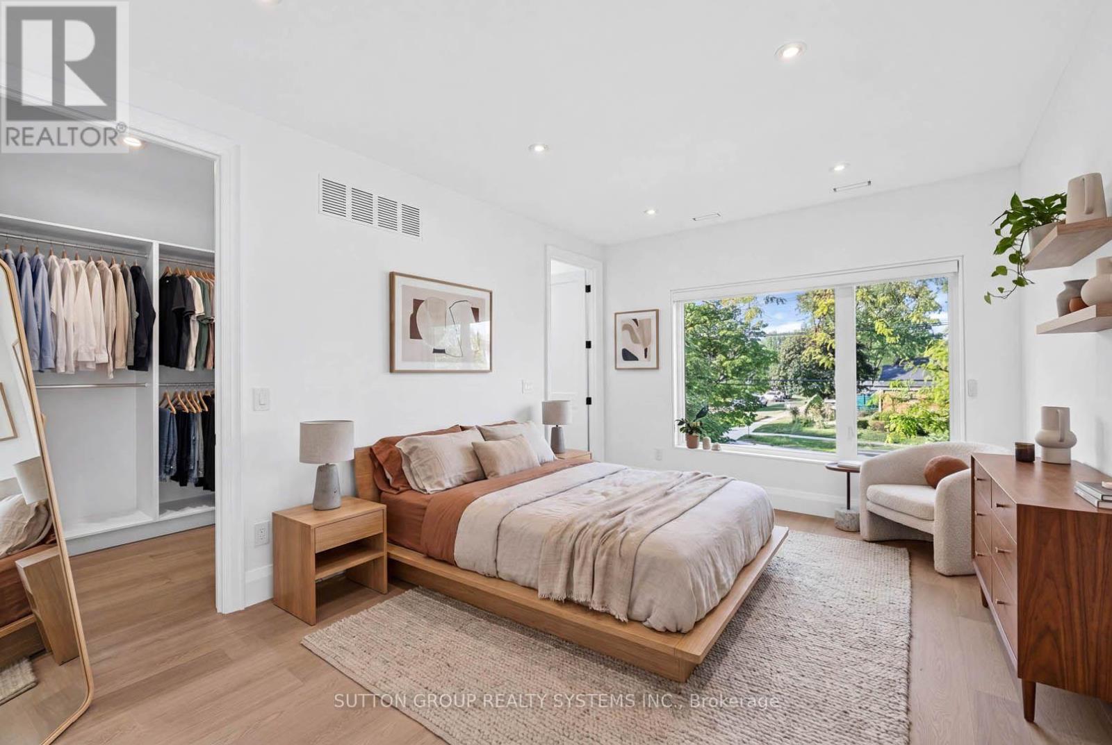 272 RENFORTH DRIVE - Image 32
