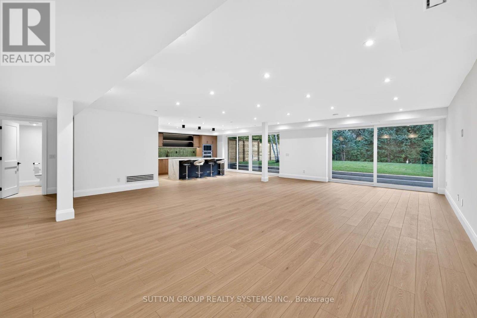 272 RENFORTH DRIVE - Image 41
