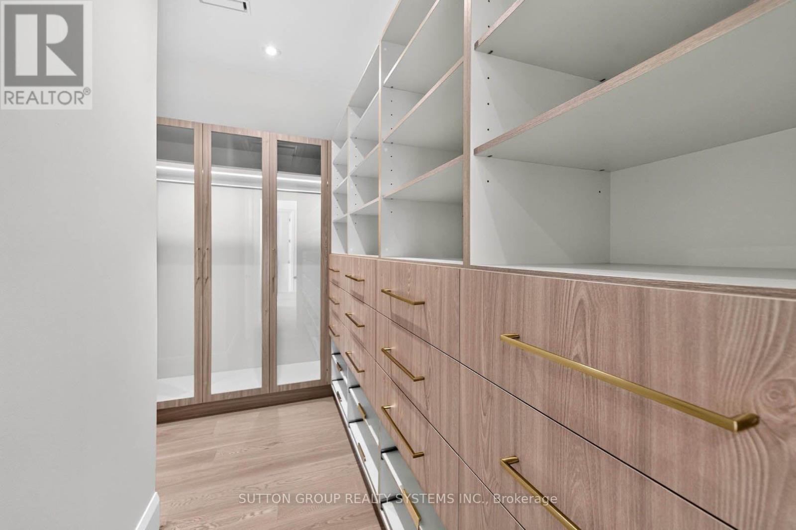 272 RENFORTH DRIVE - Image 26