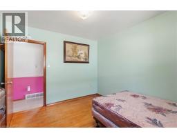 Foyer - 234 Normanhurst Avenue, Hamilton, ON L8H5N2 Photo 13