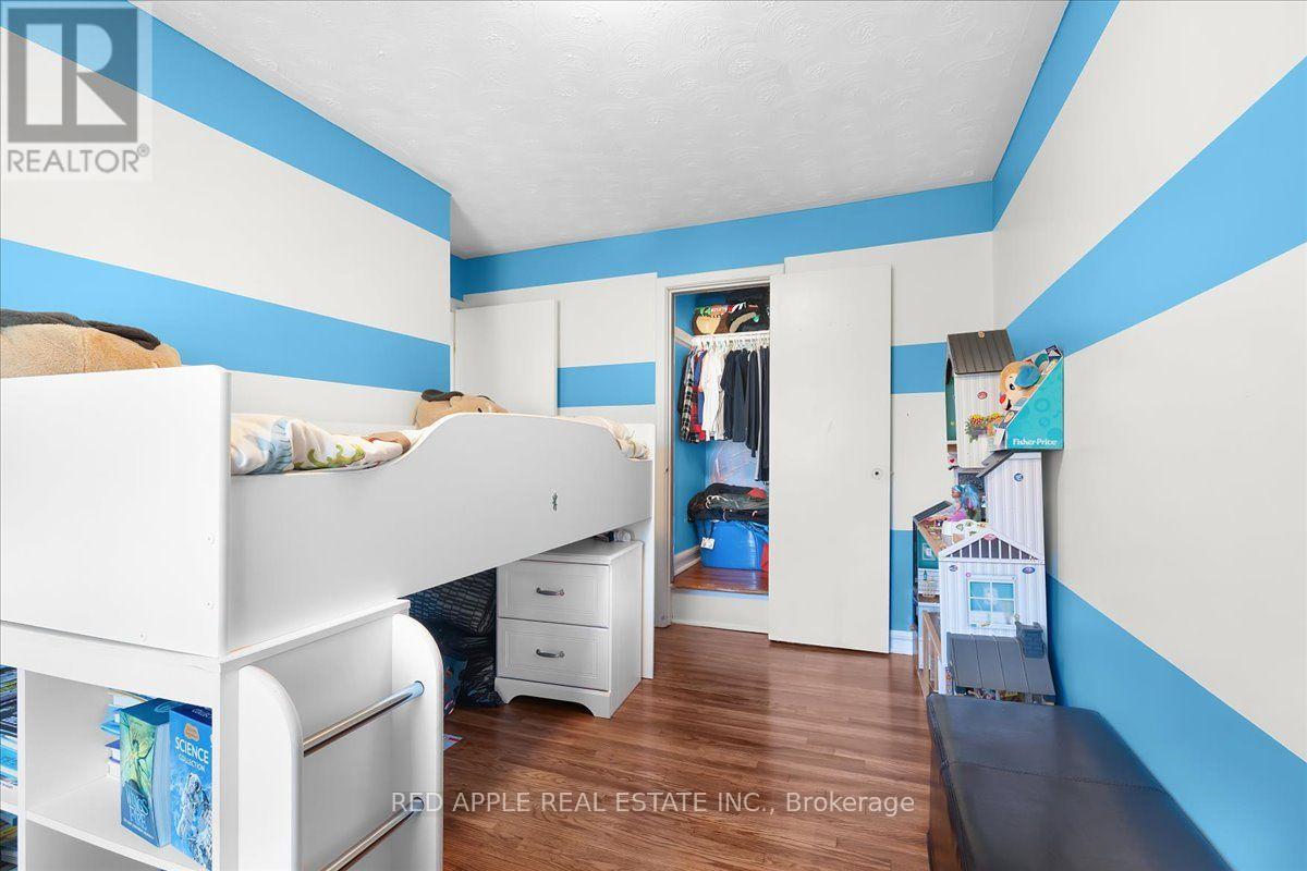 10 ARMSTRONG AVENUE - 19