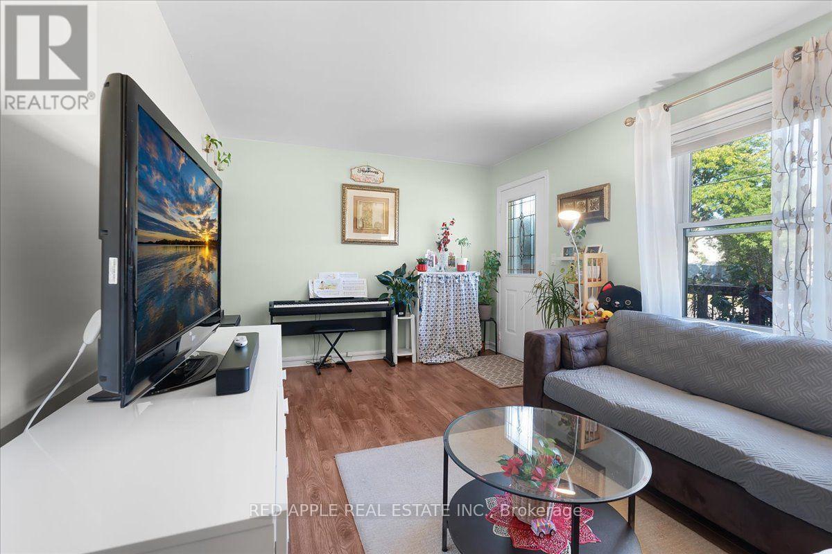 10 ARMSTRONG AVENUE, Hamilton (McQuesten) — photo 7