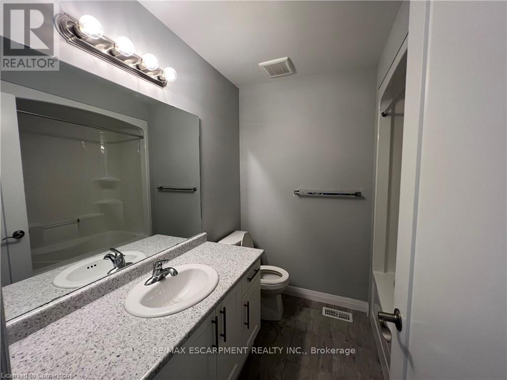 18 AQUA LANE, Hamilton — photo 5