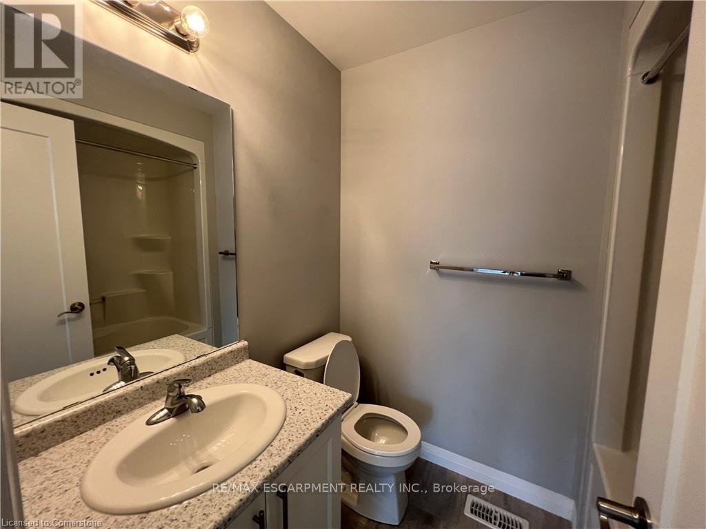 18 AQUA LANE, Hamilton — photo 8