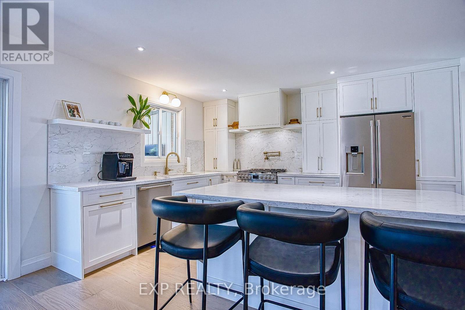 43 SPADARA DRIVE - 14