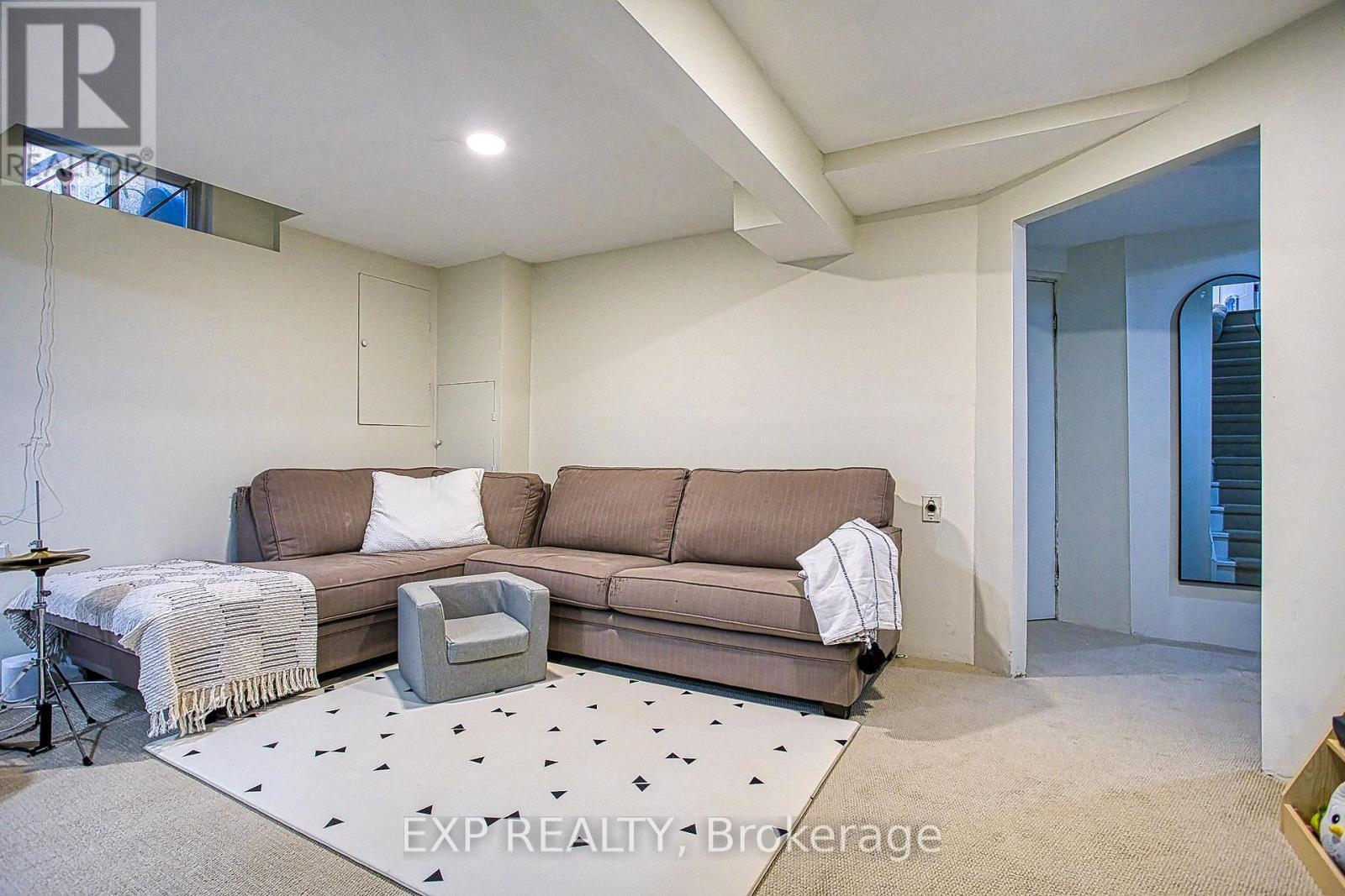 43 SPADARA DRIVE - Image 31