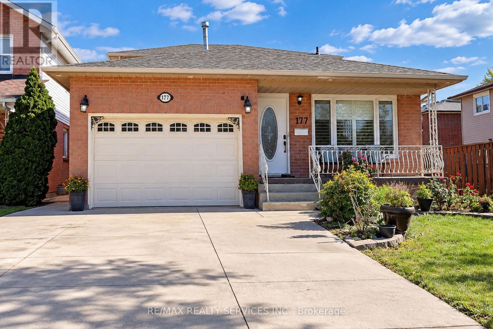 177 SIRENTE DRIVE, Hamilton (Crerar) — photo 2