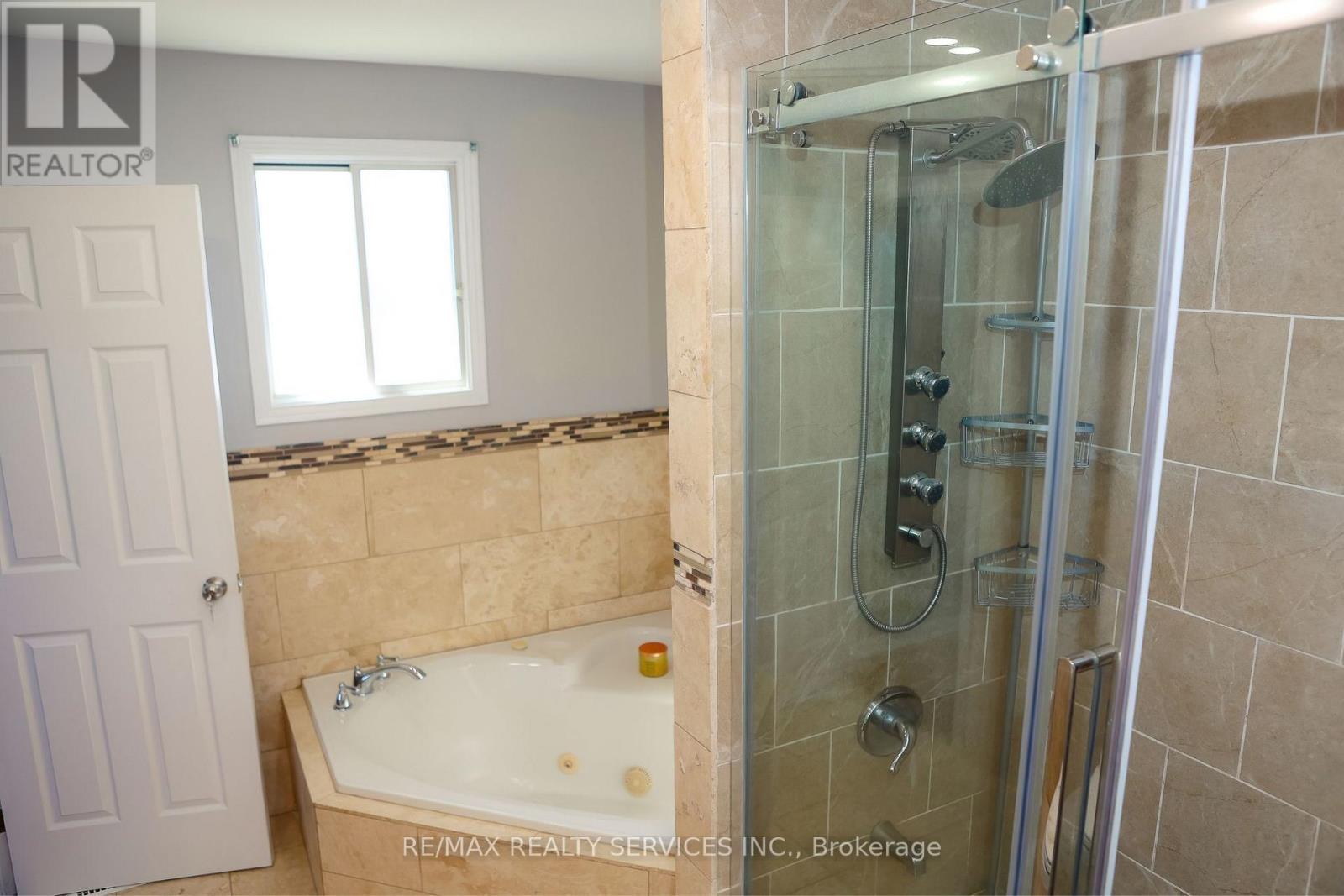 177 SIRENTE DRIVE - 24