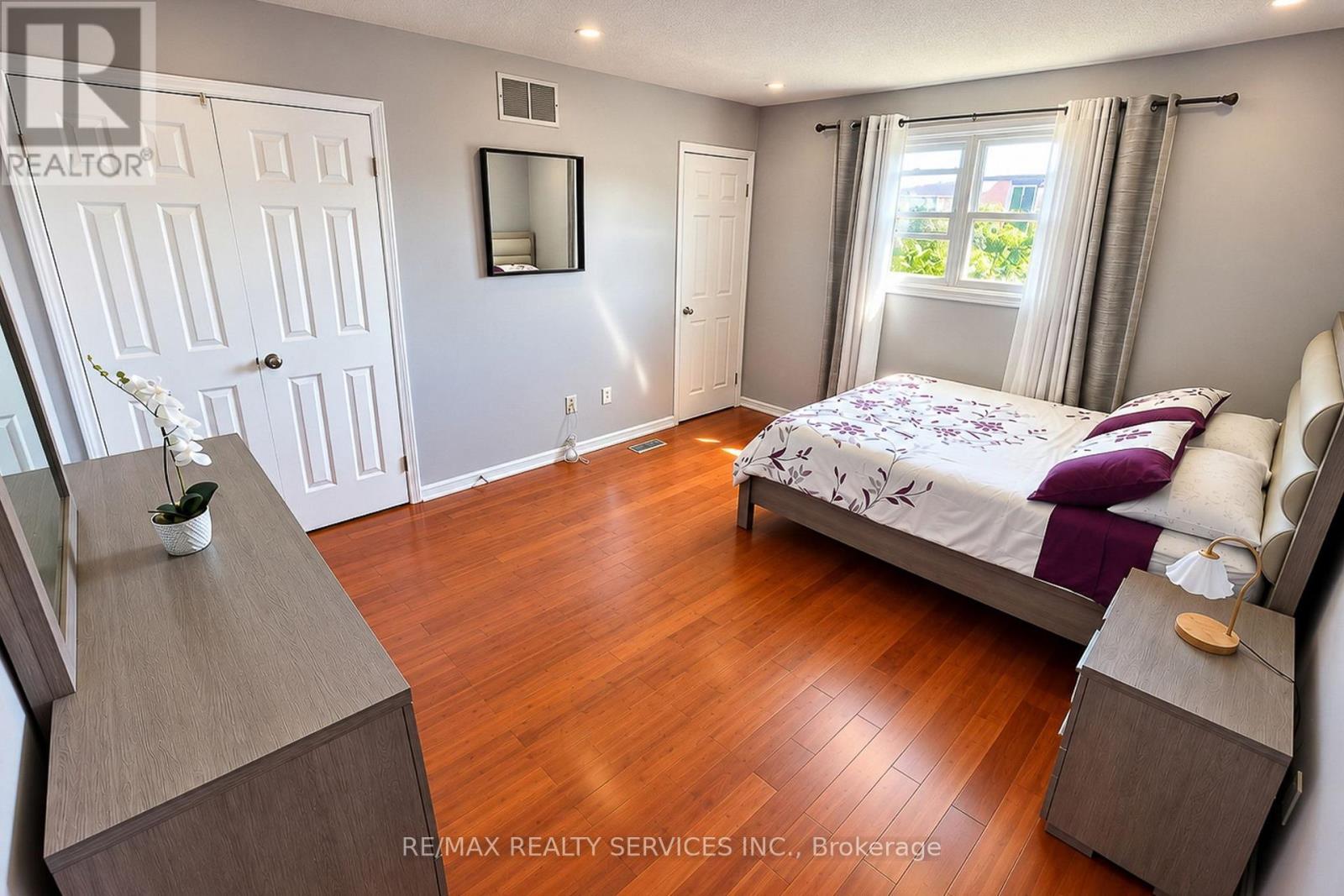 177 SIRENTE DRIVE - 27
