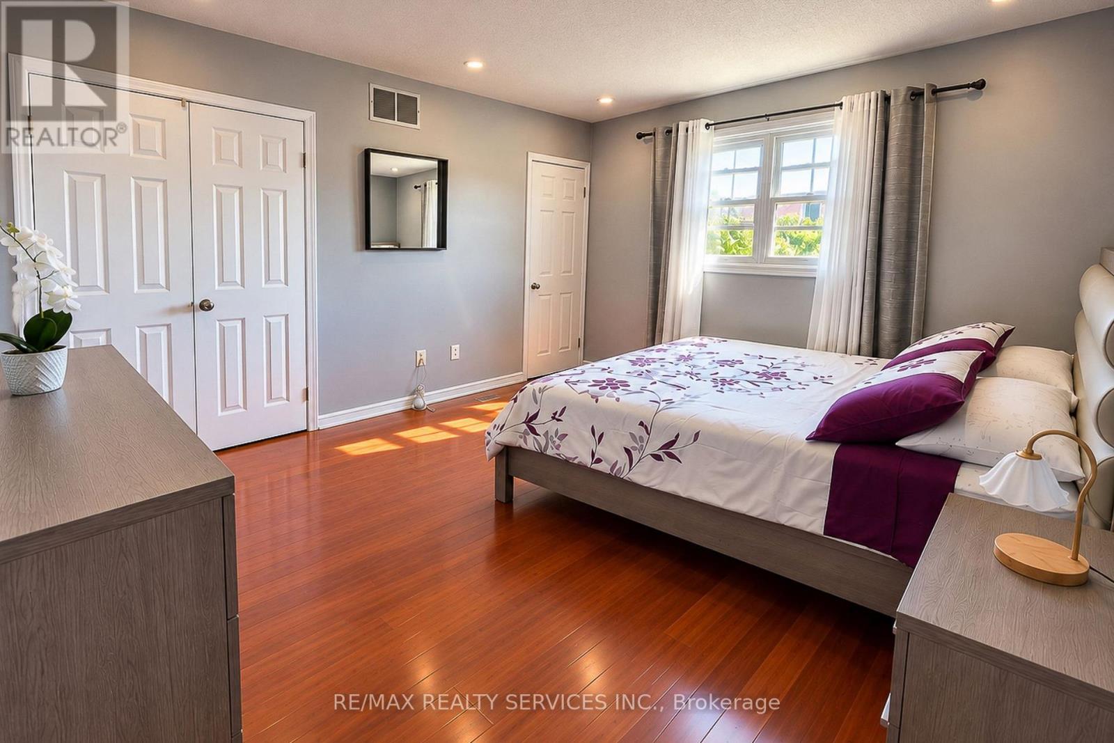 177 SIRENTE DRIVE - 32
