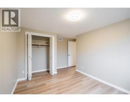900 Everest Court, Sarnia, ON N7T7T6 Photo 17