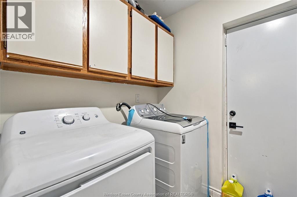 2920 STRAWBERRY DRIVE - 28