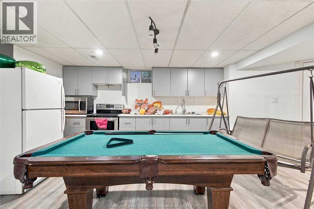 2920 STRAWBERRY DRIVE - 24