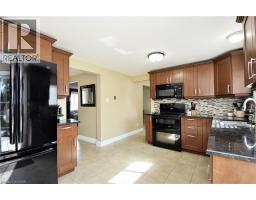 4pc Bathroom - 37 Woodcroft Place, Cambridge, ON N1P1B1 Photo 6