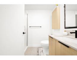 205 13439 94a Avenue, Surrey, BC V3V0G9 Photo 18