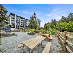 205 13439 94a Avenue, Surrey, BC V3V0G9 Photo 32