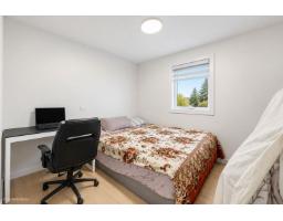 2129 Bowler Drive, Surrey, BC V4A4V8 Photo 25