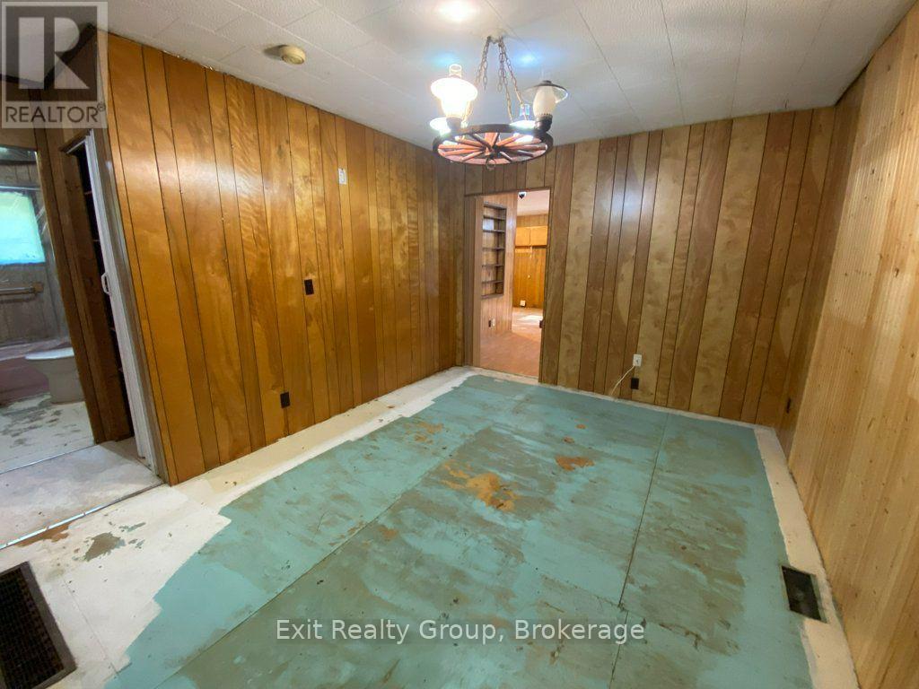 553 MURRAY STREET - 6