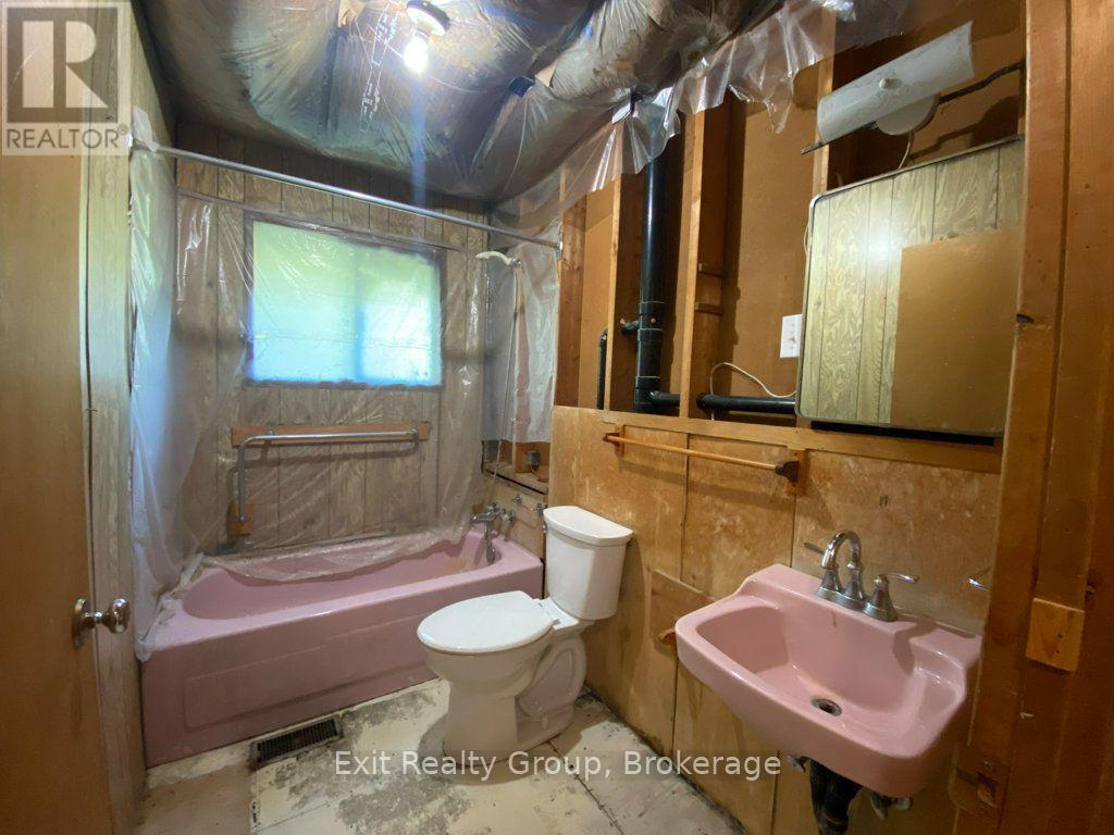 553 MURRAY STREET - 7