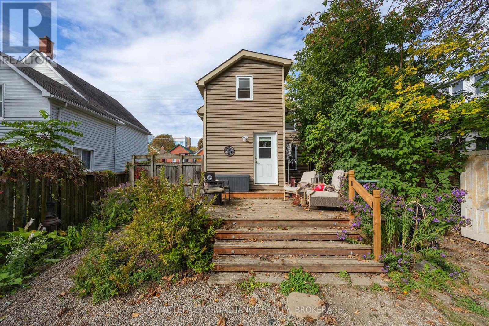 535 ALBERT STREET, Kingston (East of Sir John A. Blvd) — photo 10