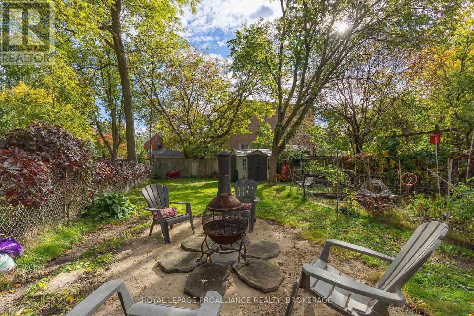535 ALBERT STREET - 16