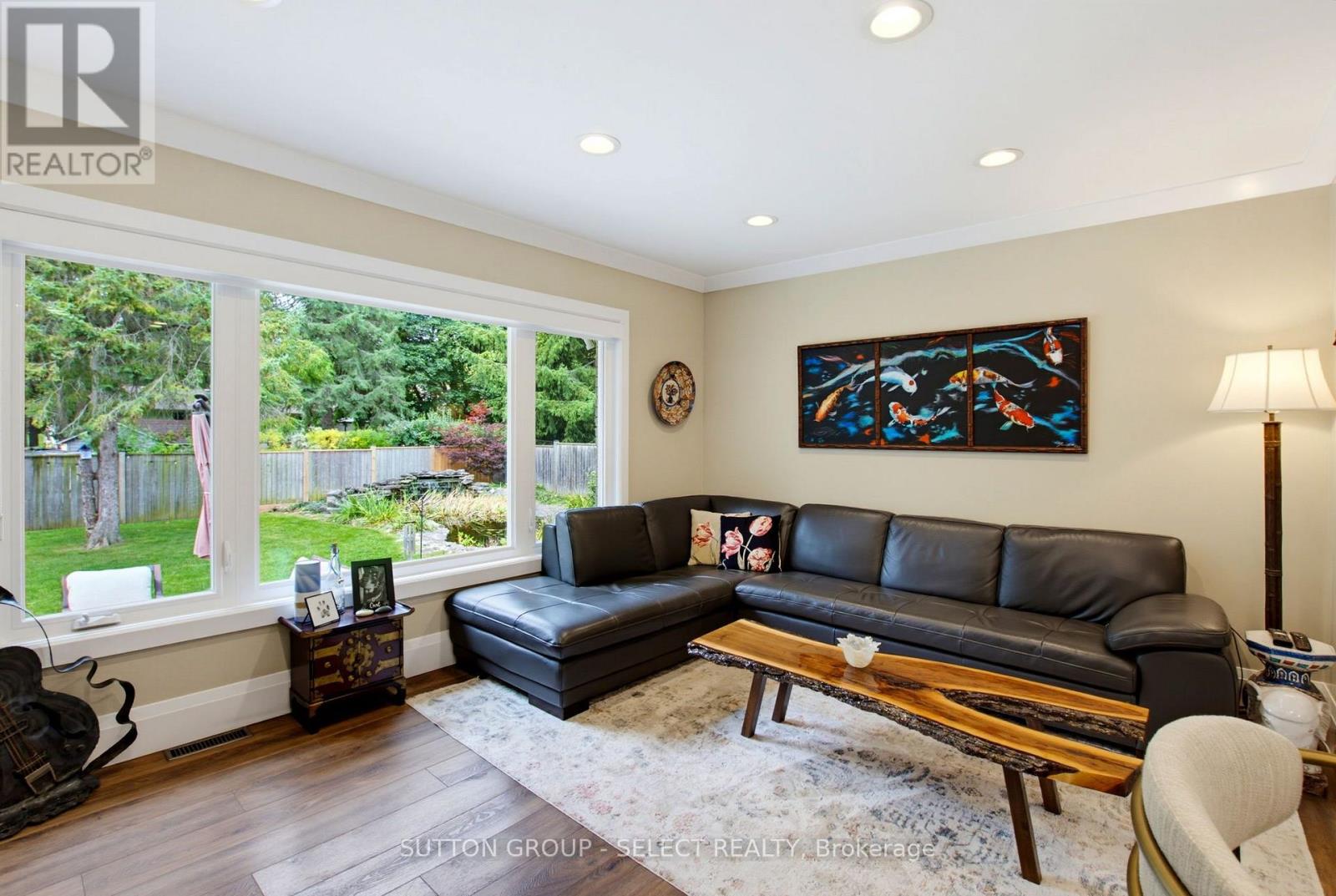 61 DALEVIEW CRESCENT - 15