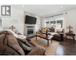Bedroom - 118 Viscount Drive, Red Deer, AB T4R0M6 Photo 7