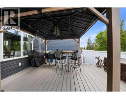 118 Viscount Drive, Red Deer, AB T4R0M6 Photo 35