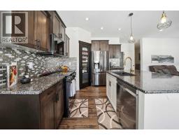 Family room - 118 Viscount Drive, Red Deer, AB T4R0M6 Photo 9