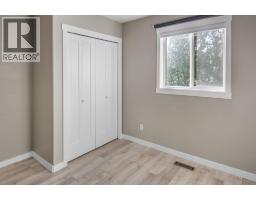 102 Pinnacle Crescent, Grande Prairie, AB T8W2T1 Photo 18