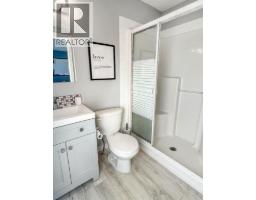 102 Pinnacle Crescent, Grande Prairie, AB T8W2T1 Photo 15