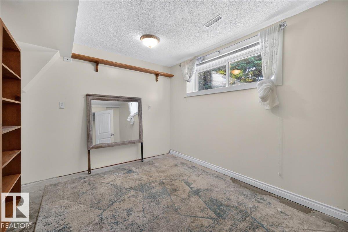 #4 52508 RGE ROAD 21 - 38
