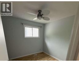 Primary Bedroom - 27 Hergott Avenue, Elliot Lake, ON P5A3B1 Photo 8