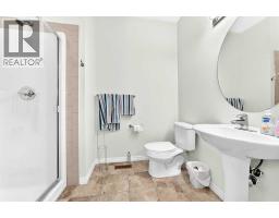 5pc Bathroom - 71 Martha's Meadow Close Ne, Calgary, AB T3J4Z2 Photo 16